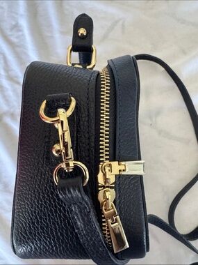 Crossbody blue leather never used